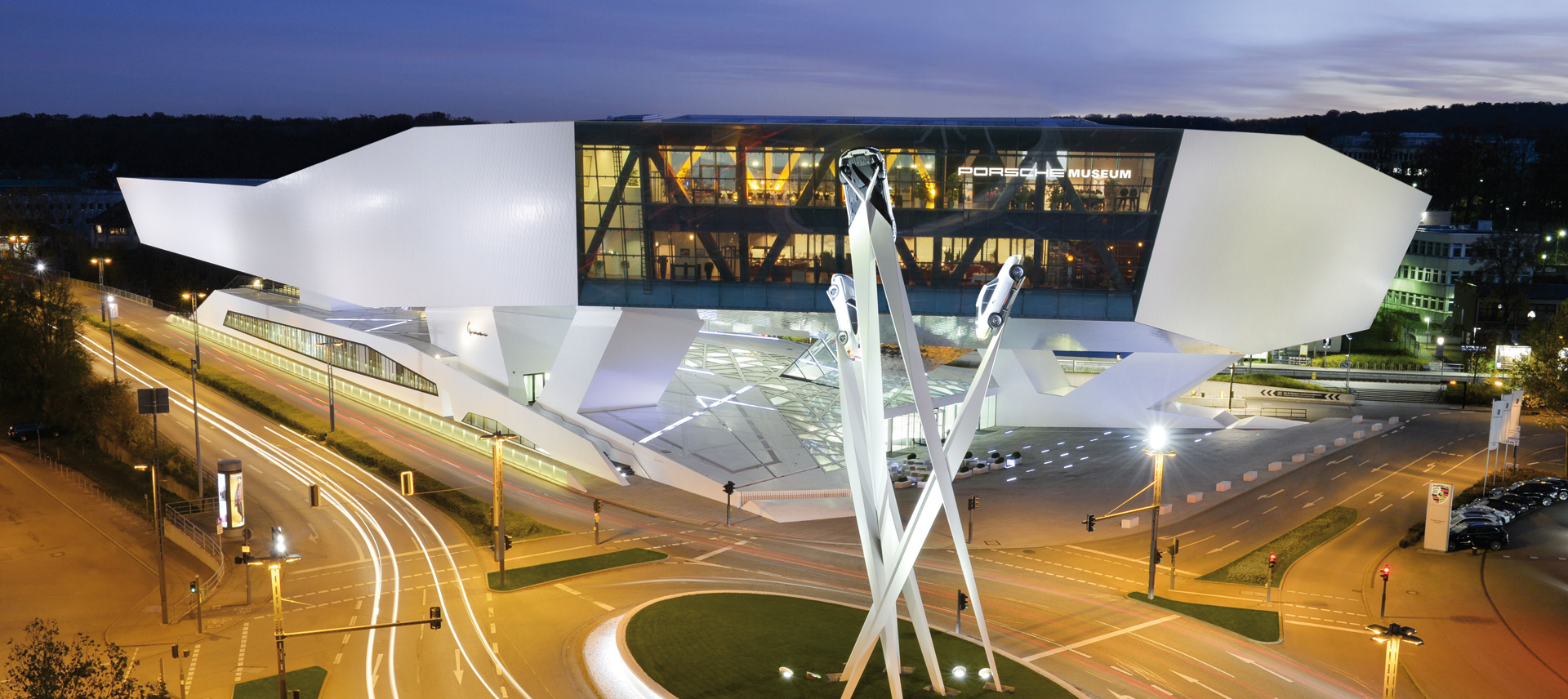 Stuttgart Tourist - Find ideas for holidays in Stuttgart, days out and ...