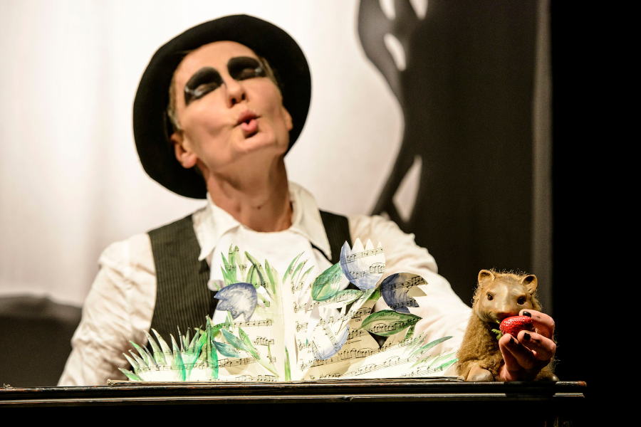 Der Igel war flei&szlig;ig beim Sammeln., &copy; Lutz Edelhoff