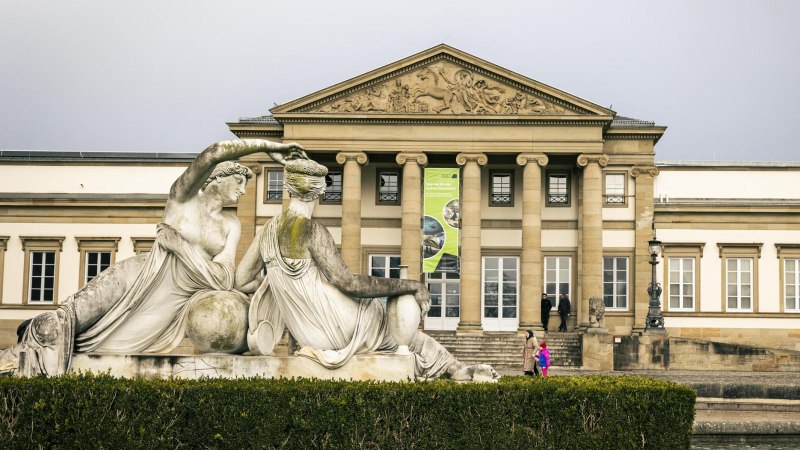 Schloss Rosenstein, © Stuttgart-Marketing GmbH, Sarah Schmid Schloss Rosenstein, © Stuttgart-Marketing GmbH, Sarah Schmid
