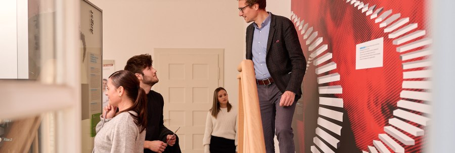 Photo of the fear theme, &copy; 7visuals.com|Oskar EYB