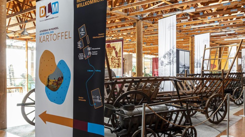 Exhibition area in the German Agricultural Museum with historical agricultural equipment and information boards on the potato., &copy; Stuttgart Marketing GmbH, Sarah Schmid