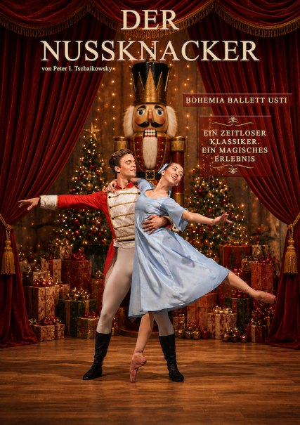 Stage performance of The Nutcracker with dancers in colorful costumes against a festively decorated backdrop. A man holds a nutcracker figure., © Point Event GmbH Stage performance of The Nutcracker with dancers in colorful costumes against a festively decorated backdrop. A man holds a nutcracker figure., © Point Event GmbH