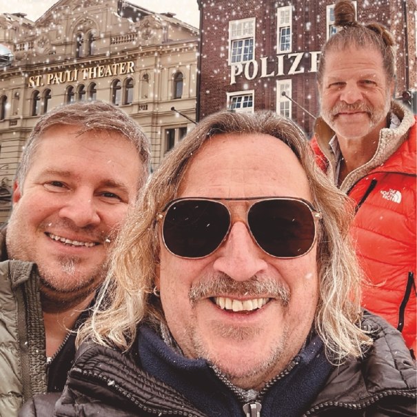 Dieter Thomas Kuhn, Philipp Feldtkeller & Michael Kobr - UNGEFÖHNT, © SBEntertainment GmbH & Co. KG