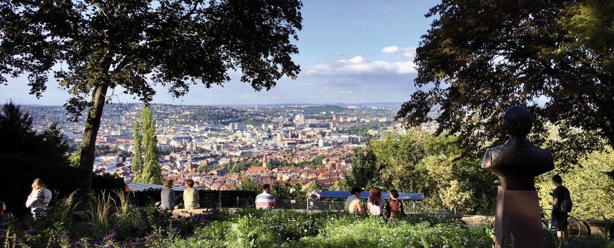 Blick auf Stuttgart vom Santiago-de-Chile-Platz, &copy; Stuttgart-Marketing GmbH
