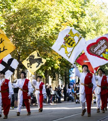 Volksfestumzug Stuttgart, © in.stuttgart, Tom, Weller Volksfestumzug Stuttgart, © in.stuttgart, Tom, Weller