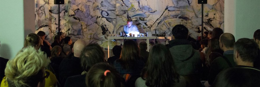 Graham Lambkin performance at K&uuml;nstlerhaus Stuttgart, &copy; K&uuml;nstlerhaus Stuttgart