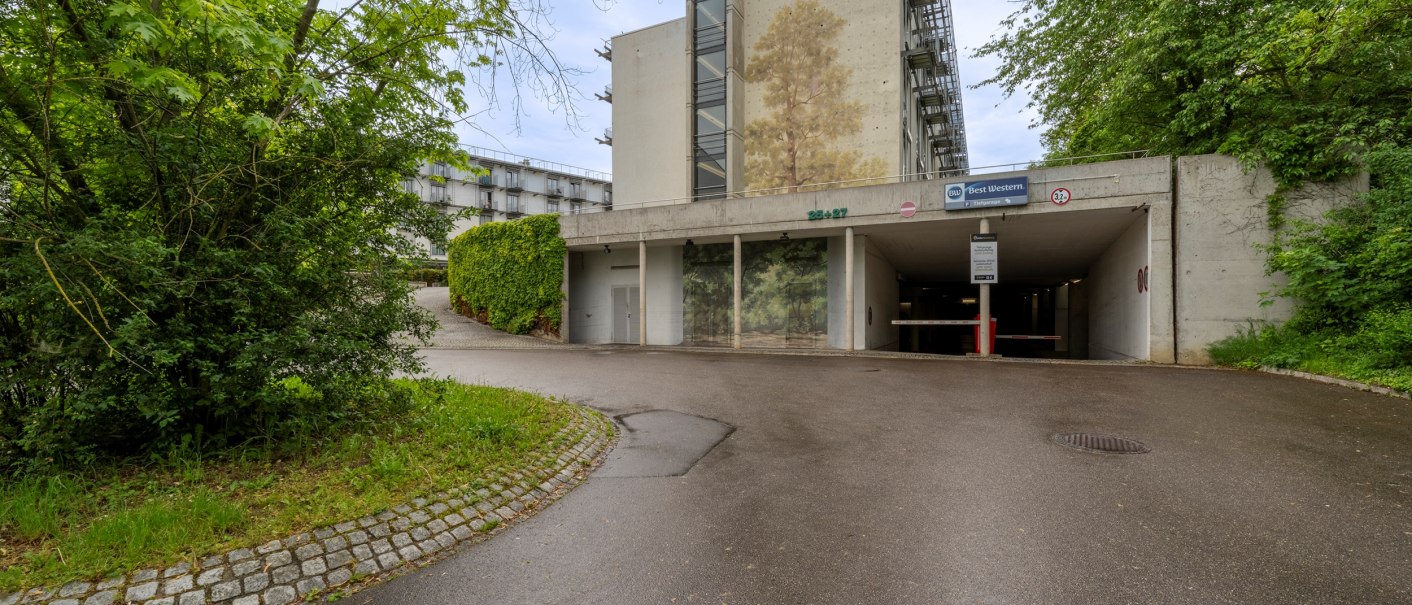 Tiefgarageneinfahrt, © Plaza Residence Stuttgart-Ditzingen