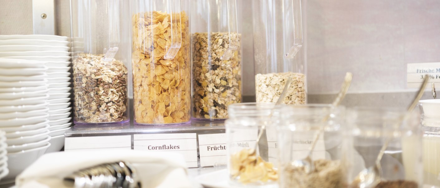 breakfast buffet, &copy; Hotel Wartburg