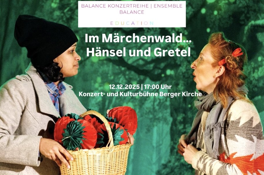 Zwei Personen in einem Theaterstück, eine mit einem Korb voller Dekorationen, vor einem grünen Hintergrund. Text über eine Veranstaltung am 12.12.2025., © BALANCE/D.Dethier/Ch.Horn Zwei Personen in einem Theaterstück, eine mit einem Korb voller Dekorationen, vor einem grünen Hintergrund. Text über eine Veranstaltung am 12.12.2025., © BALANCE/D.Dethier/Ch.Horn