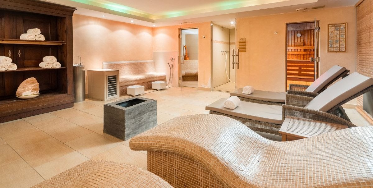 Wellnessbereich mit Sauna  Dampfbad  Hotel Azenberg Stuttgart, &copy; TOMAS