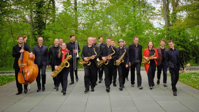 Swing in the Air – BigBand der Uni Hohenheim & Fola Dada live, © Universität Hohenheim / Volker Schmeißer Swing in the Air – BigBand der Uni Hohenheim & Fola Dada live, © Universität Hohenheim / Volker Schmeißer