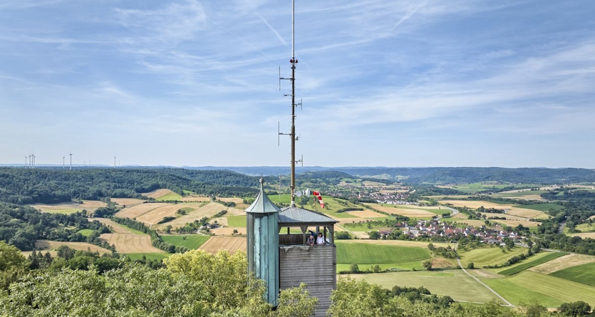 Aussichtsturm auf dem Einkorn bei Schwäbisch Hall, © Hohenlohe + Schwäbisch Hall Tourismus e. V. Aussichtsturm auf dem Einkorn bei Schwäbisch Hall, © Hohenlohe + Schwäbisch Hall Tourismus e. V.