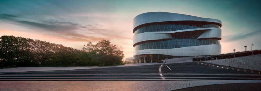 Mercedes-Benz Museum Stuttgart - Exhibition about Mercedes Benz