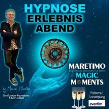 Werbung für einen Hypnose Erlebnisabend mit Michael Maretimo. Enthält ein Bild von ihm, ein hypnotisches Symbol und Details zur Veranstaltung., © links im Bild