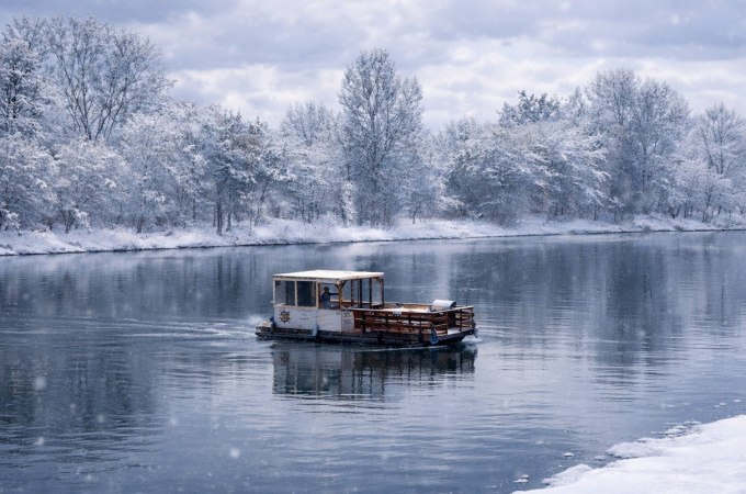 Winterfloß, © Cool-Tours StattReisen Winterfloß, © Cool-Tours StattReisen