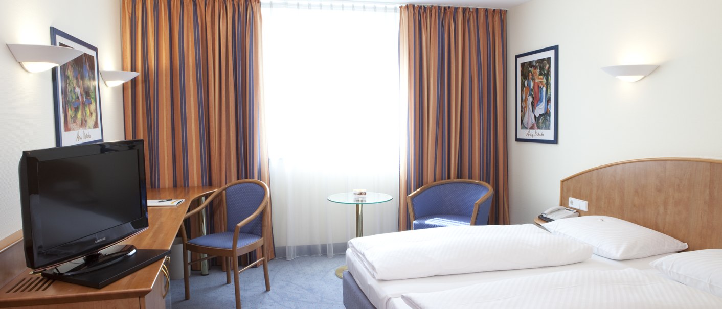 Double room, © Hotel Schwanen Stuttgart-Airport/Messe