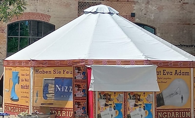 100j&auml;hrige Dinge erz&auml;hlen (Urauff&uuml;hrung), &copy; Theater der Altstadt