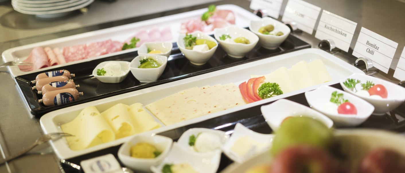 breakfast buffet, &copy; Hotel Wartburg