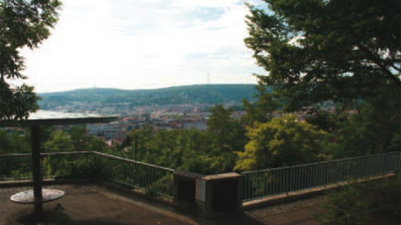 Zeppelin-Aussichtsplatte mit Blick zur Alten Weinsteige, © Stuttgart-Marketing GmbH