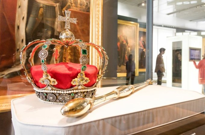 Eintritt Schausammlungen inkl. Mehr als eine Realität, © Landesmuseum Württemberg Eintritt Schausammlungen inkl. Mehr als eine Realität, © Landesmuseum Württemberg