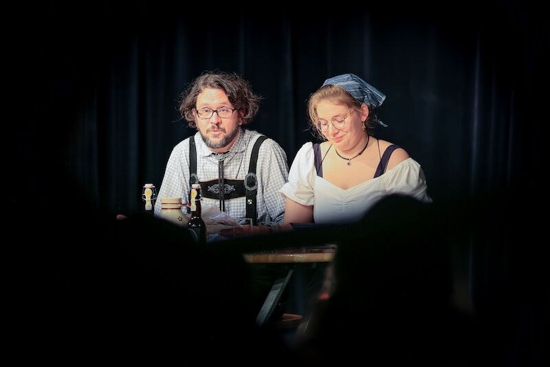Swabian from Feinschda: Poetry, Drama, Hearty Food, © Theaterhaus Stuttgart e.V. Swabian from Feinschda: Poetry, Drama, Hearty Food, © Theaterhaus Stuttgart e.V.