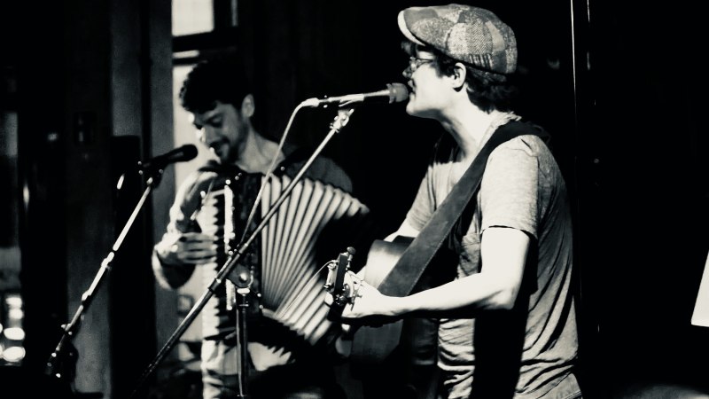 Different Paul, &copy; Different Paul