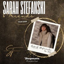 Poster für die Tour 2023 von Sarah Stefanski & Friends mit einem Foto von Sarah Stefanski in einem Polaroid-Rahmen., © links im Bild Poster für die Tour 2023 von Sarah Stefanski & Friends mit einem Foto von Sarah Stefanski in einem Polaroid-Rahmen., © links im Bild