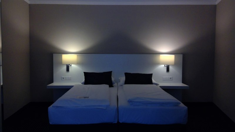 Bett, © relexa Waldhotel Schatten