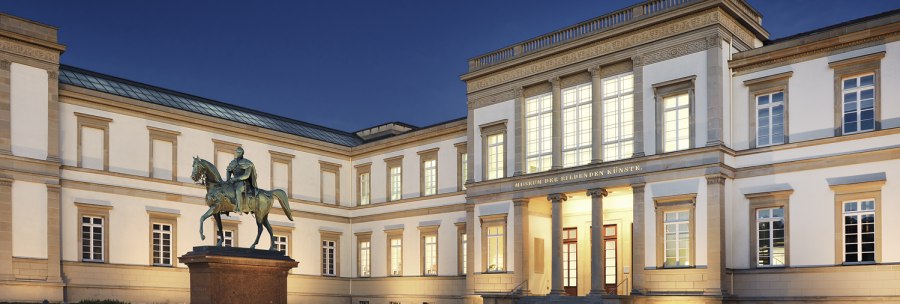 Out and about in the south at night., &copy; STAATSGALERIE     STUTTGART