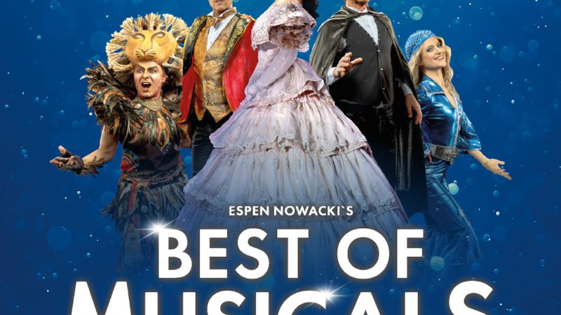 Plakat für 'Best of Musicals' mit Darstellern in bunten Kostümen vor blauem Hintergrund. Text: 'Ein ultimativer Musical-Abend!' und 'Bereits über 500.000 begeisterte Besucher!', © Livemacher GmbH