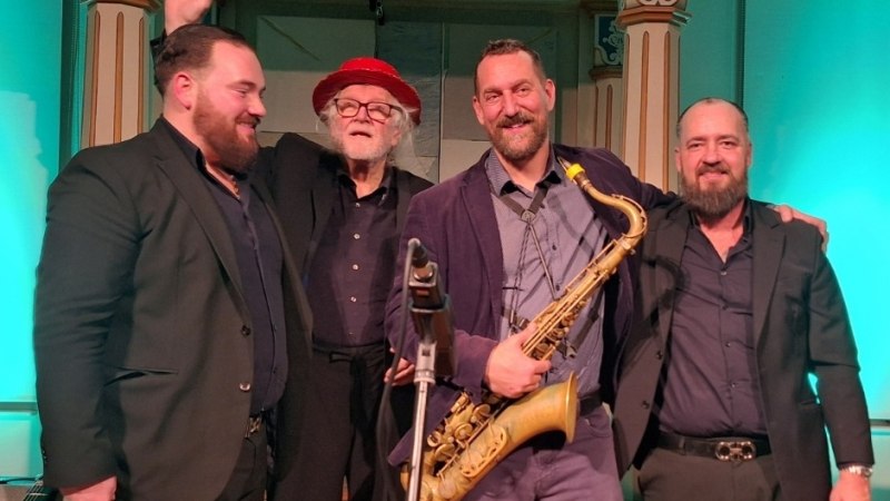 Das Jankeje und Guttenberger-Trio mit Saxophonist Ondřej &Scaron;tver&aacute;ček, &copy; Jankeje und Guttenberger-Trio