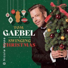 Tom Gaebel & His Orchestra - A Swinging Christmas, © links im Bild
