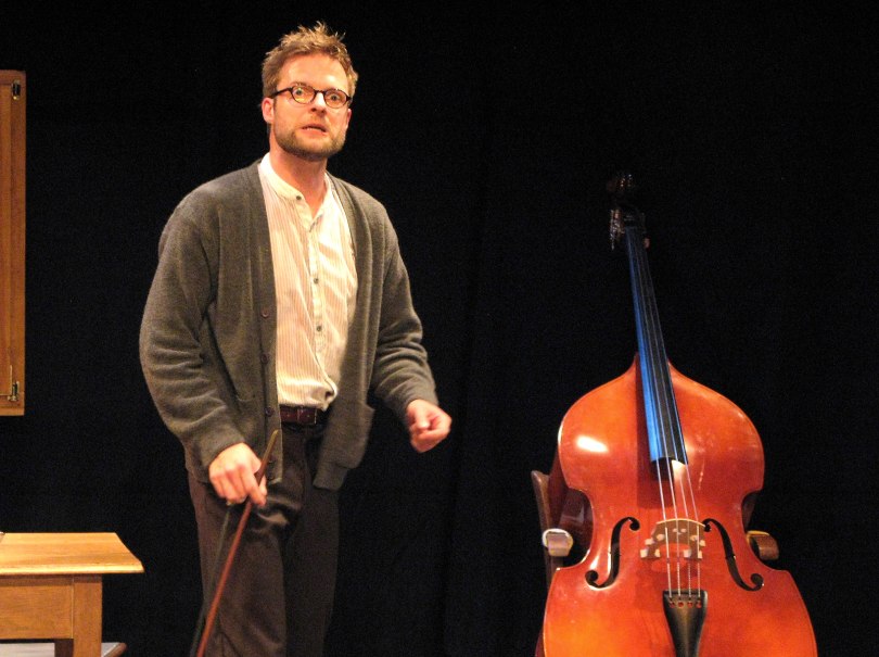 Der Kontrabass, © Manfred Liedtke Der Kontrabass, © Manfred Liedtke
