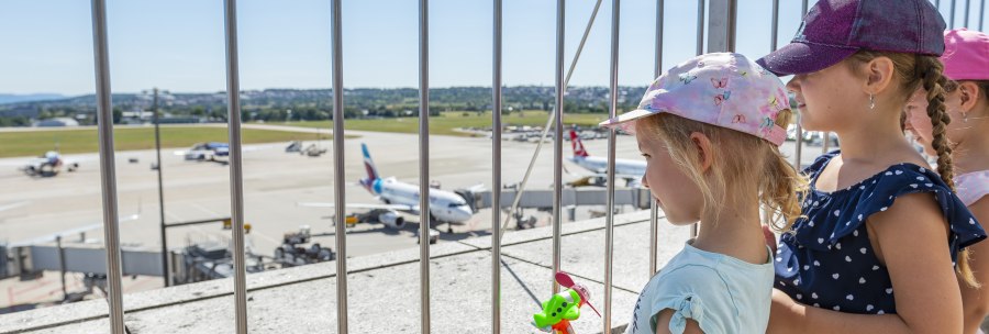 Visitor Terrace Stuttgart Airport, © © Marc Gilardone Photographer