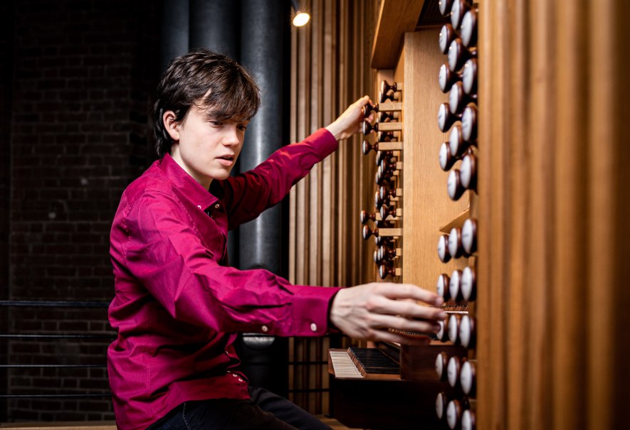Julian Emanuel Becker (Deutschland), Orgel, © Julian Emanuel Becker (Deutschland), Orgel