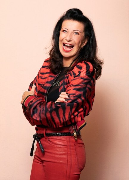 "B - DAY EXPLOSION" THE GODMOTHER OF COMEDY -, © Moresco "B - DAY EXPLOSION" THE GODMOTHER OF COMEDY -, © Moresco