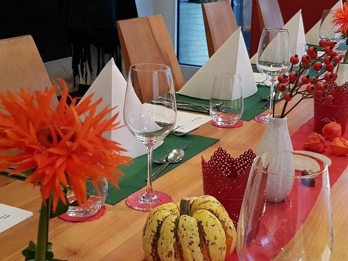 Kochkurs ASIA Küche in der Kochschule Sonja Lenz in Stuttgart-Hedelfingen, © Kultweine-Kochwelten-Kunstücke - Kochschule Sonja Lenz Kochkurs ASIA Küche in der Kochschule Sonja Lenz in Stuttgart-Hedelfingen, © Kultweine-Kochwelten-Kunstücke - Kochschule Sonja Lenz
