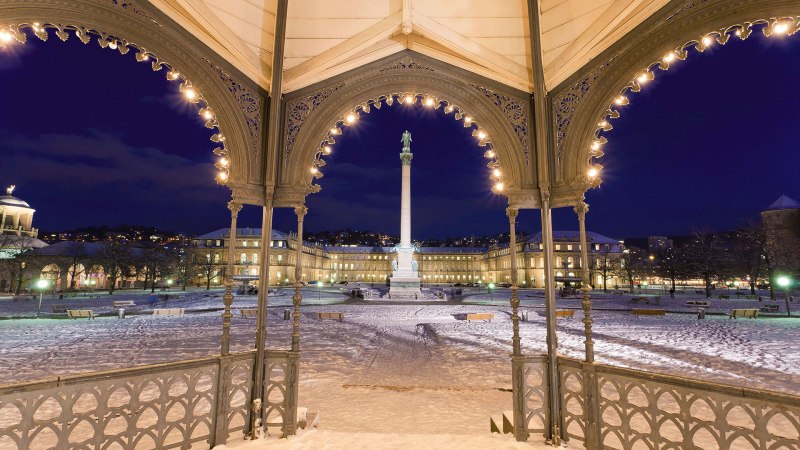 Palace Square through Pavilion, &copy; Stuttgart-Marketing GmbH, Werner Dieterich