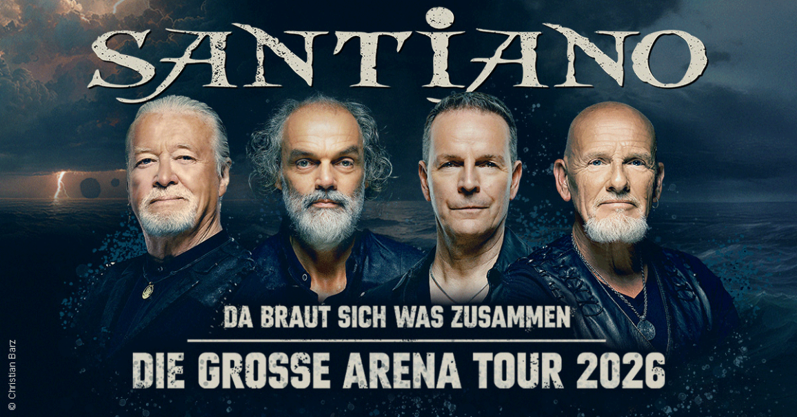 Die Band Santiano k&uuml;ndigt ihre gro&szlig;e Arena Tour 2026 an. Vier Bandmitglieder posieren vor einem st&uuml;rmischen Meeres-Hintergrund., &copy; links im Bild