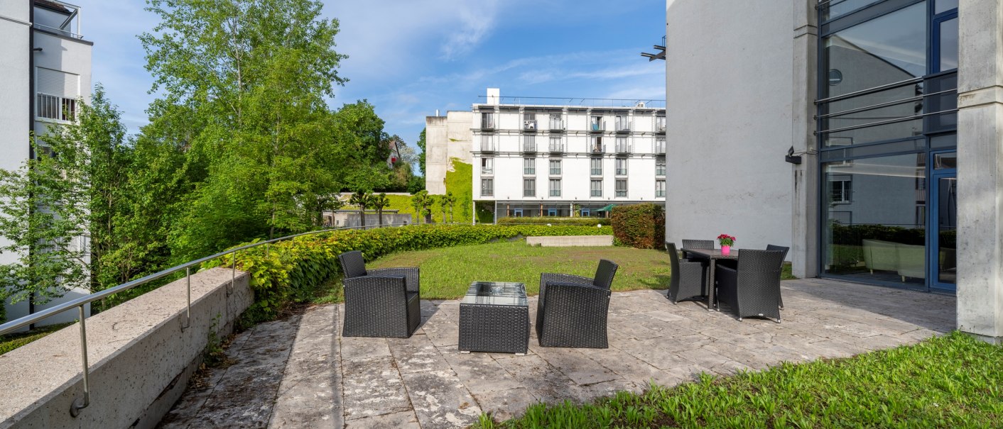 Terrasse, © Plaza Residence Stuttgart-Ditzingen