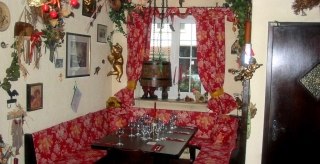 Wine tavern Viertelesschlotzer inside, &copy; SMG