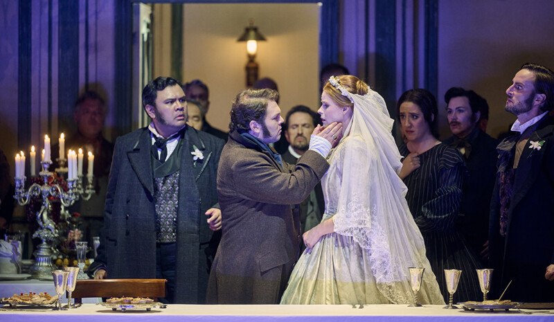 Lucia di Lammermoor, &copy; W&uuml;rttembergische Staatstheater Stuttgart