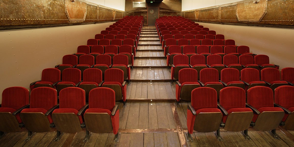 Theaterschiff Stuttgart, © Theaterschiff Stuttgart Theaterschiff Stuttgart, © Theaterschiff Stuttgart