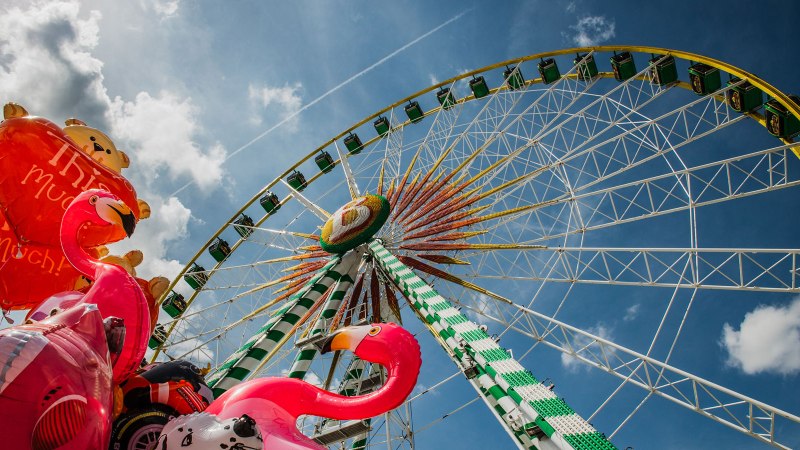 Wasen Stuttgart, Riesenrad und Ballons, &copy; in.Stuttgart, Sascha Feuster