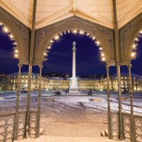 Schlossplatz durch Pavillion, © Stuttgart-Marketing GmbH, Werner Dieterich