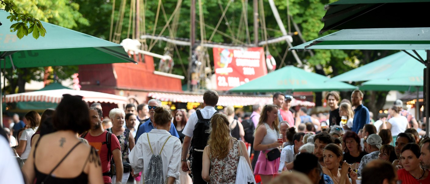 Hamburger Fischmarkt auf dem Stuttgarter Karlsplatz, &copy; WAGS Hamburg Evens GmbH