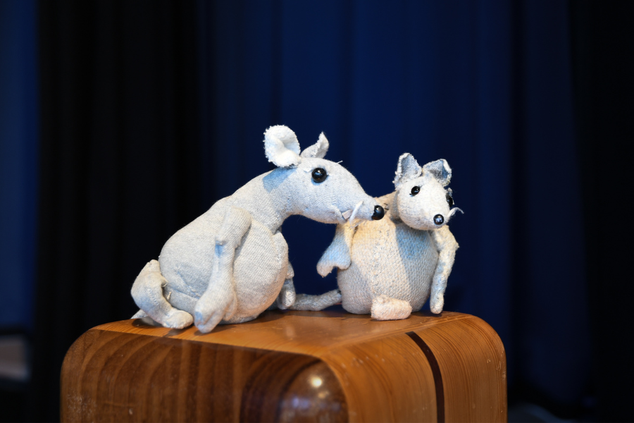 Zwei M&auml;use, ganz sch&ouml;n frech., &copy; Karen Fuchs