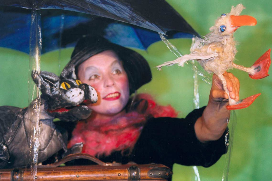 Die kleine M&ouml;we wagt ihren ersten Flug., &copy; Dorftheater Siemitz