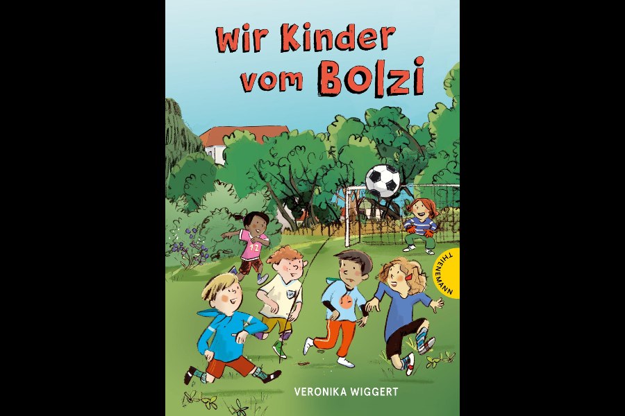 Wir Kinder vom Bolzi mit Veronika Wiggert, © Foto: Thienemann Verlag Wir Kinder vom Bolzi mit Veronika Wiggert, © Foto: Thienemann Verlag