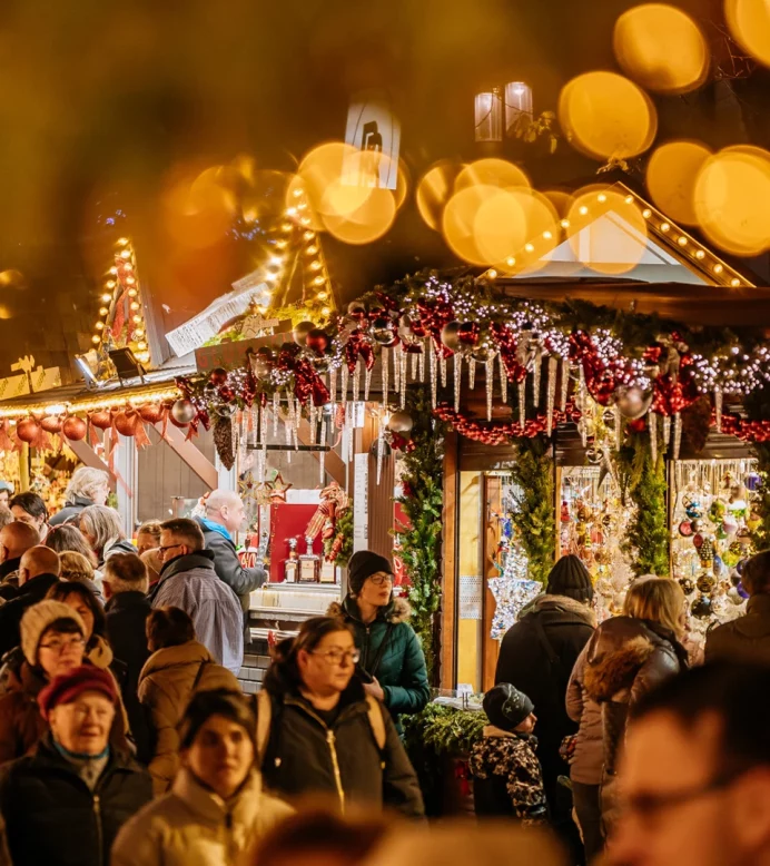 Stuttgarter Weihnachtsmarkt Kirchstraße, © in.Stuttgart, Thomas Niedermüller Stuttgarter Weihnachtsmarkt Kirchstraße, © in.Stuttgart, Thomas Niedermüller